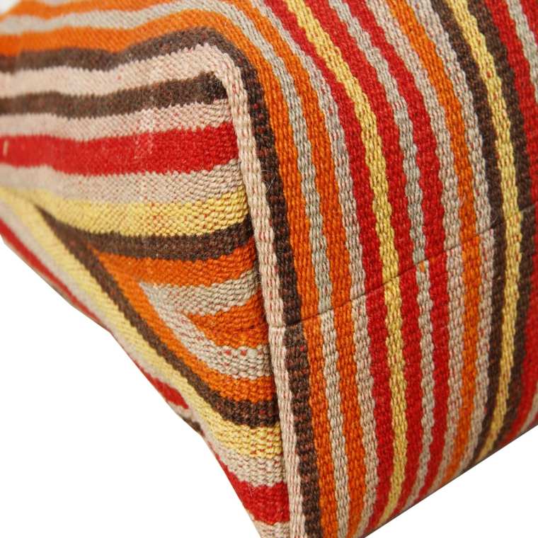 boemska šik vunena torba različitih boja koje ste sami izradili