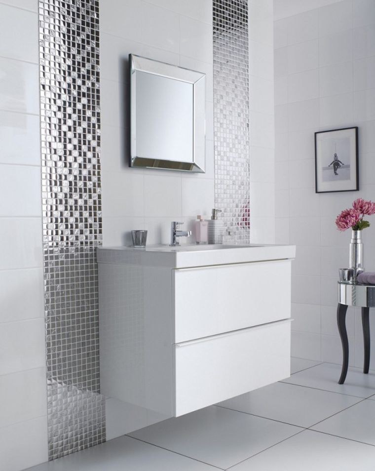 piastrelle originali modello bagno grigio e bianco