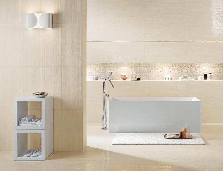 moderni dizajn kade od sedrenog kupatila
