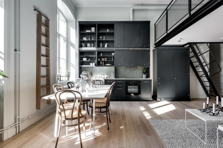 moderna sala da pranzo in stile scandinavo lampadario interno alla moda scaffale in legno