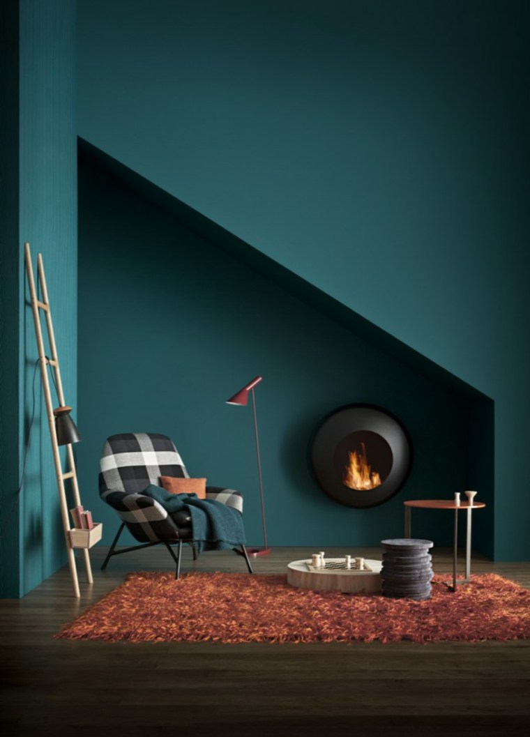 blu petrolio soggiorno interior design tappetino tavolino legno