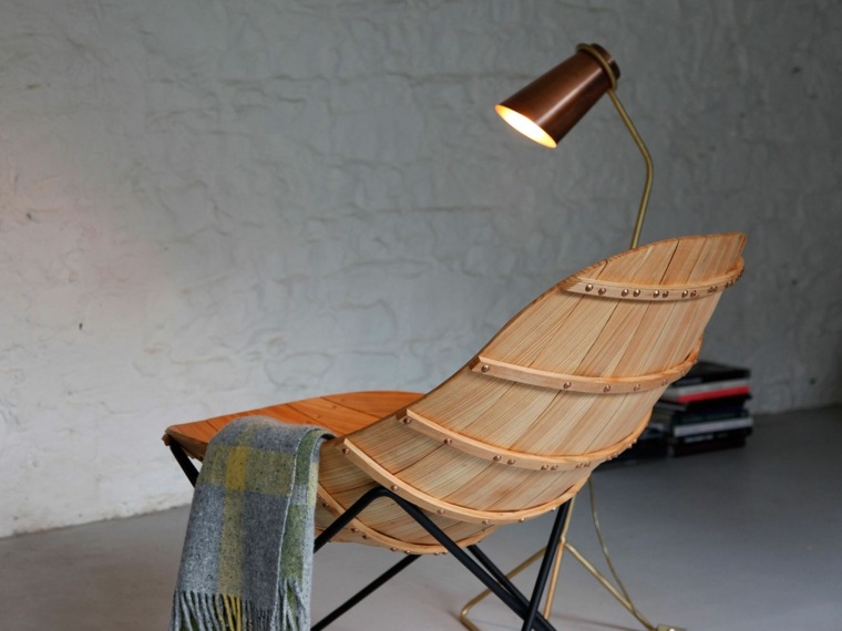 poltrona in legno design idea lampada per decorare soggiorno