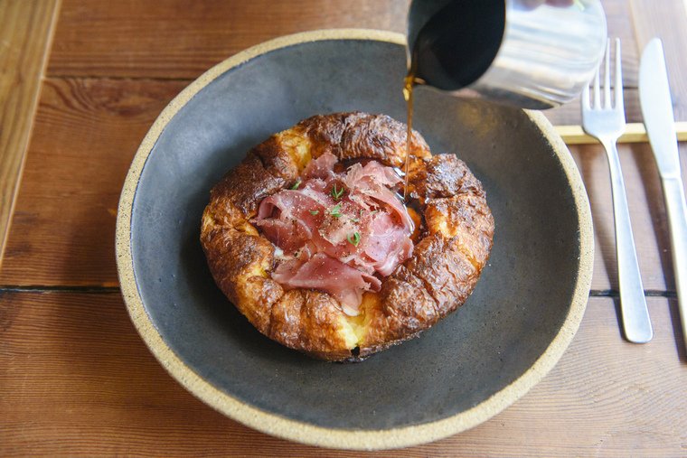 食べ物は外出する前に行きます