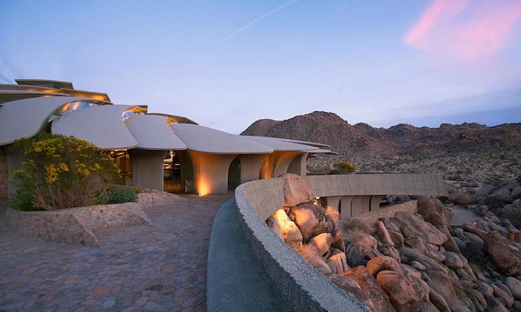 scultura moderna casa-deserto-kellogg-unico