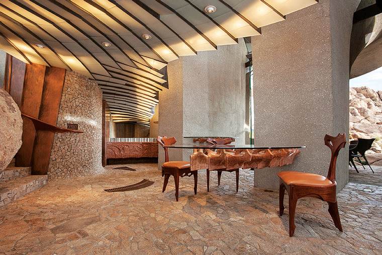 casa-scultura-moderna-deserto-kellogg-interior-vurgin