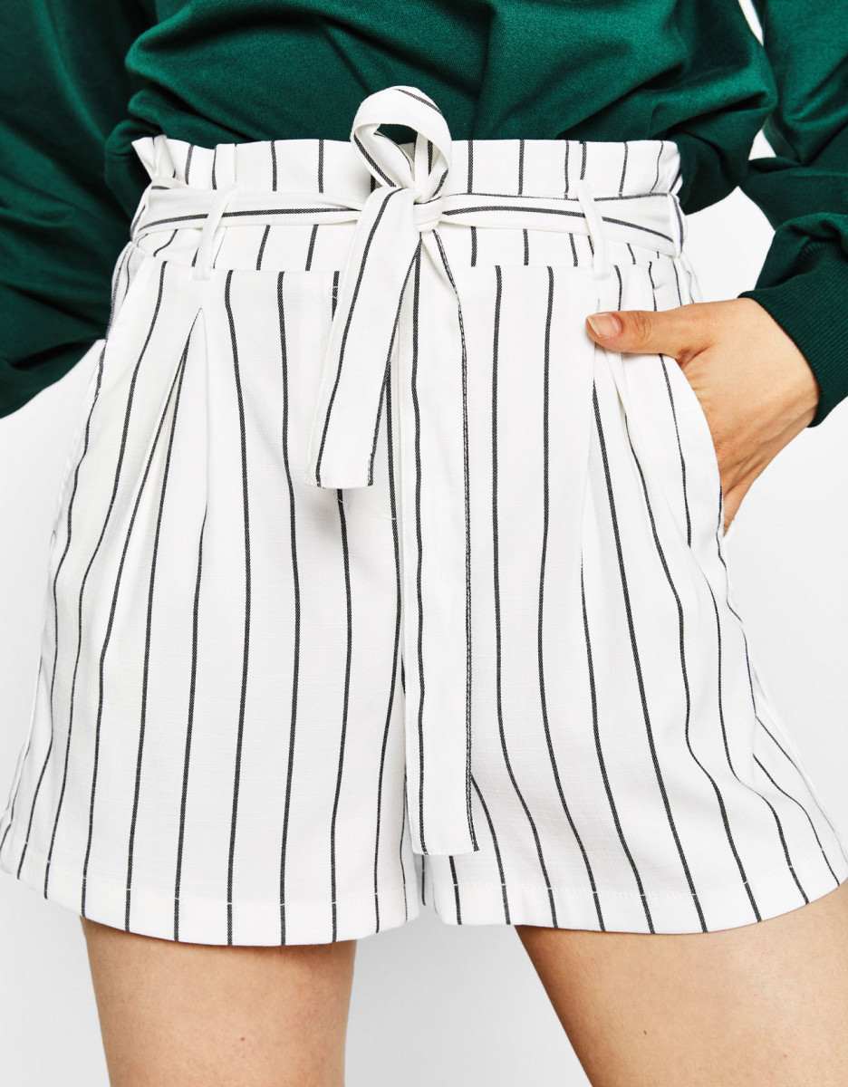 2018 nyári divat szabó női rövidnadrág zöld blúz