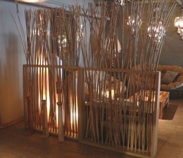 pareti divisorie in bambù per un'aria rustica esotica