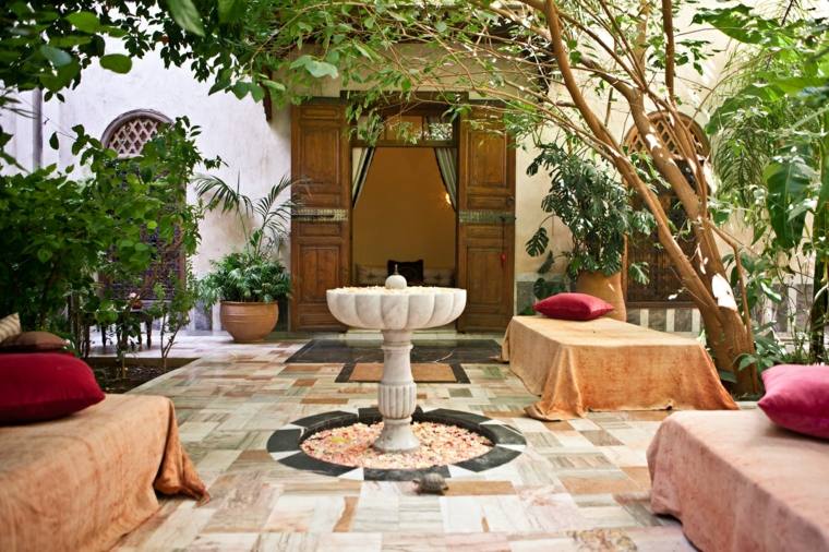 Maroko stiliaus sodo dekoravimo idėjos