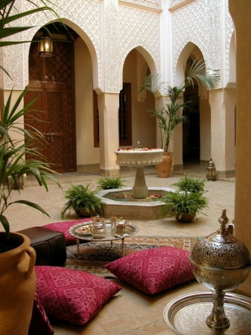 arabiško stiliaus išorės dekoras
