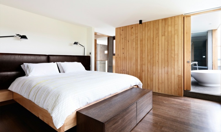 現代的な客室は木製のスイートを装飾します