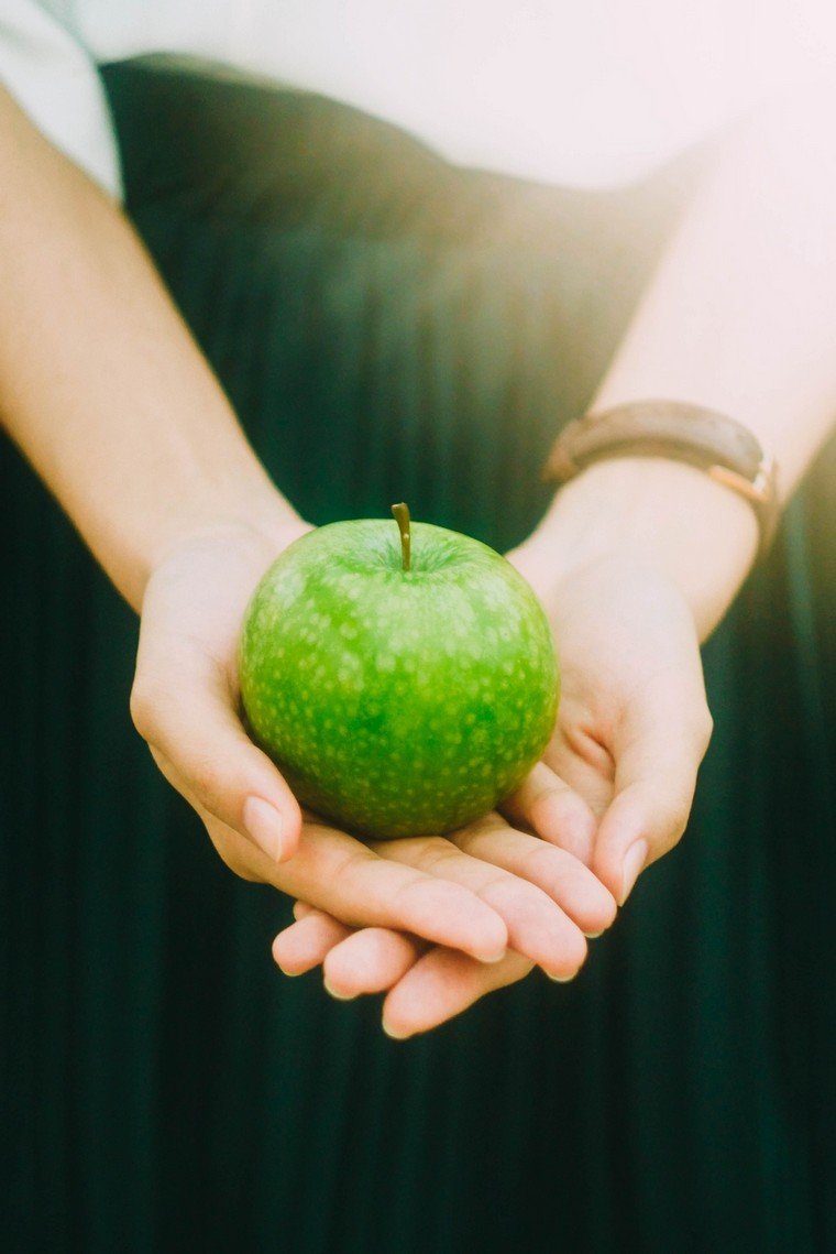 zdrava hrana wellness jabuka