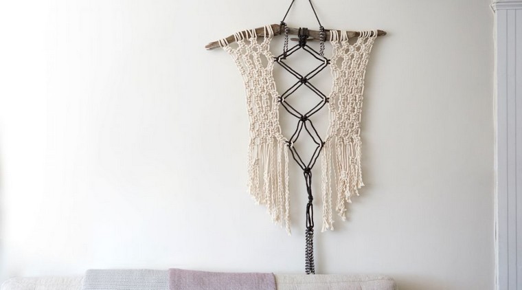 deco-wall-suspension-in-macrame-idee-diy