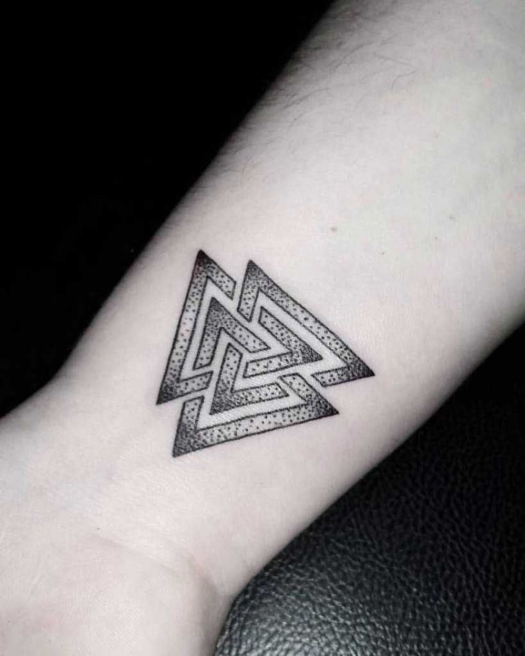 バイキングのシルボルValknut