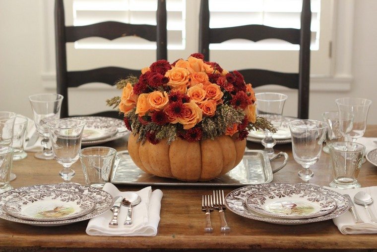 asztali-deco-tök-őszi-rózsák