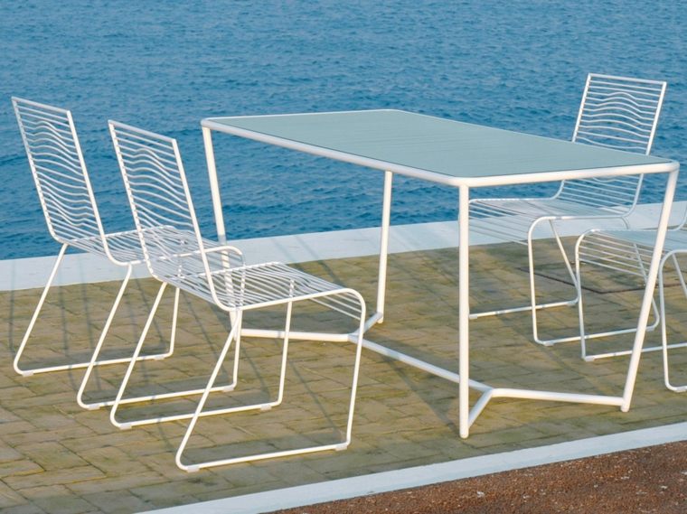 dizajn vrtni čelični stol