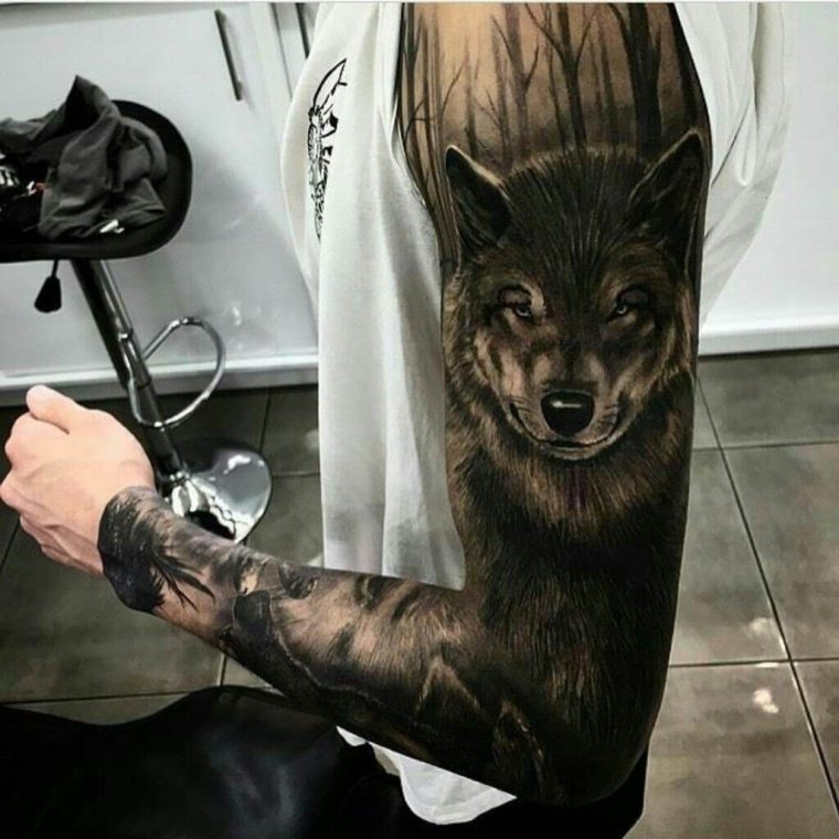 idea del tatuaggio del braccio