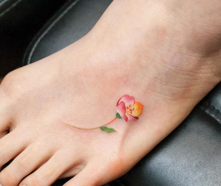 gėlių tatuiruotės modelis