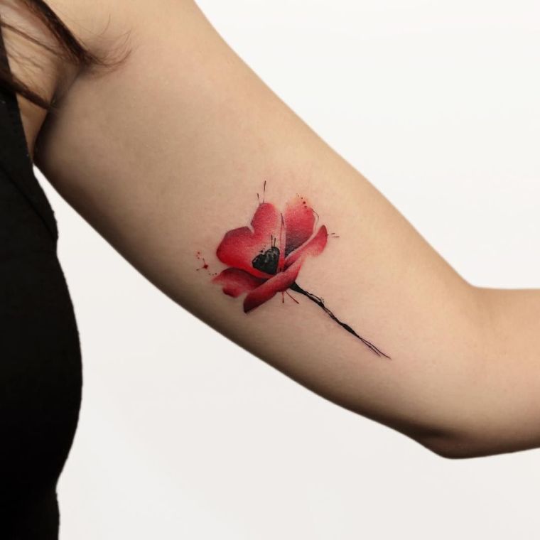 cvijet-tetovaža-značenje-žena