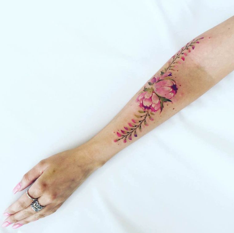 tatuaggio-per-donna-idea-fiore