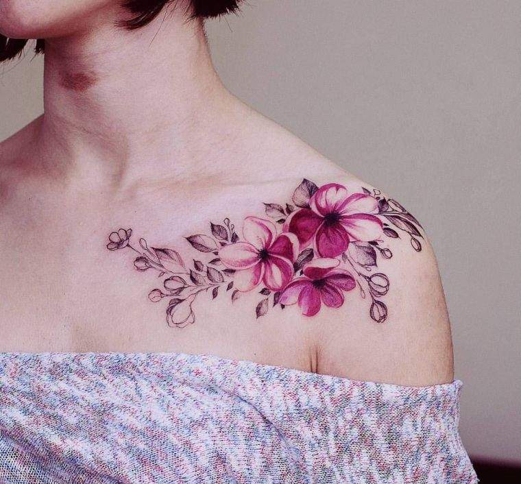 fiore-spalla-tatuaggio