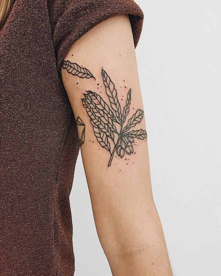 月桂樹の腕のタトゥー