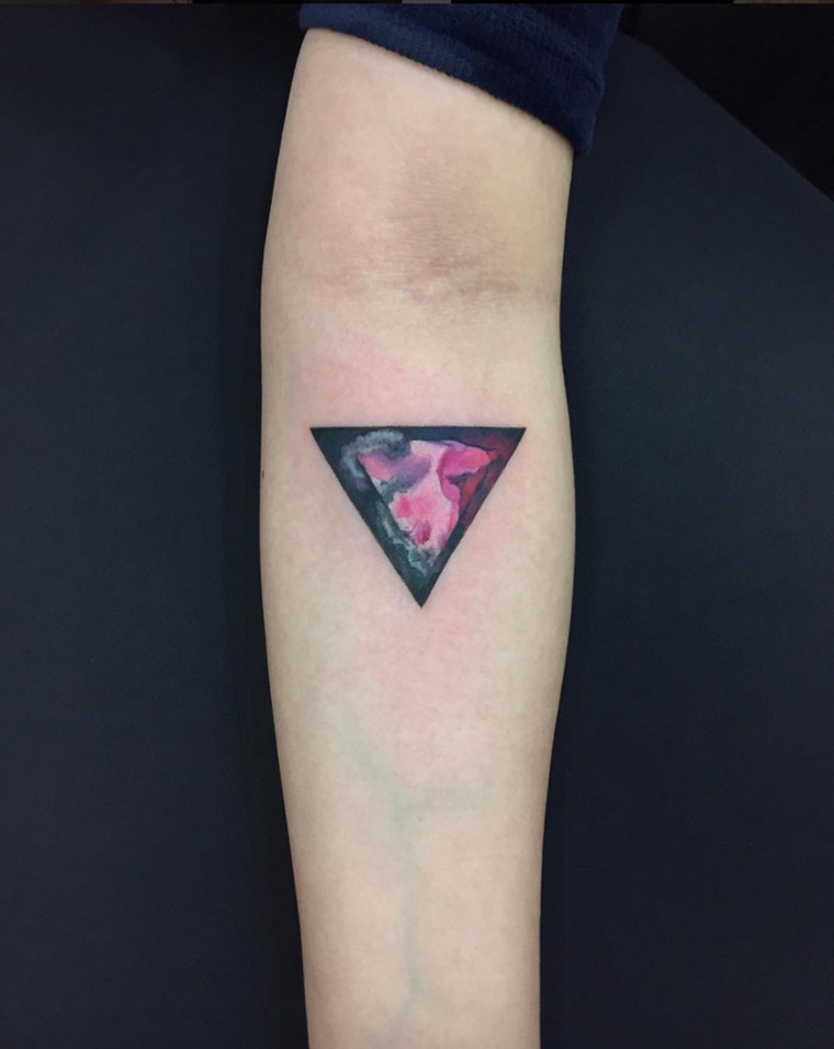 geometrija-tetovaža podlaktice-ideje