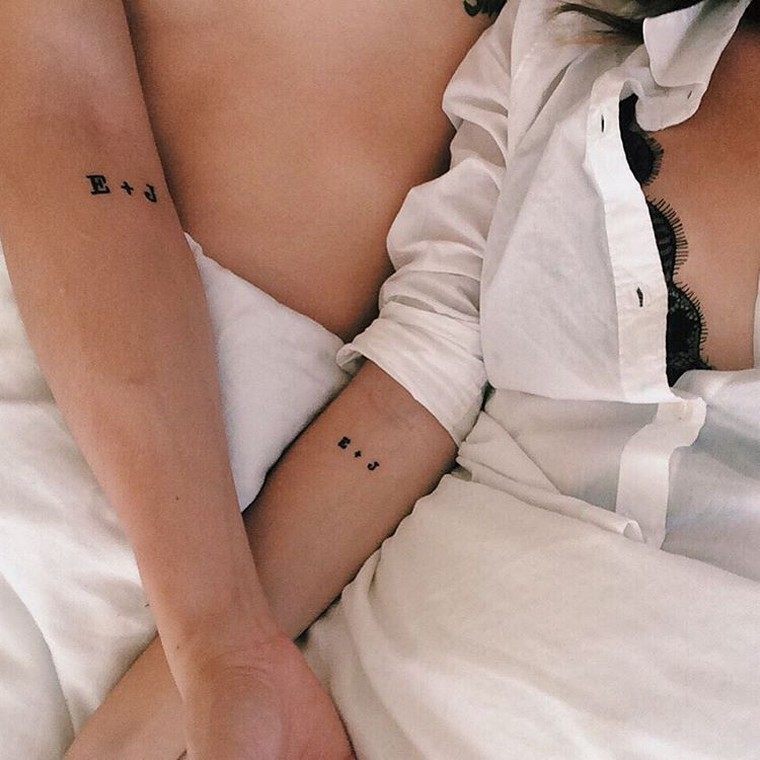 coppia-tatuaggio-braccio-foto-tatuaggio-matrimonio