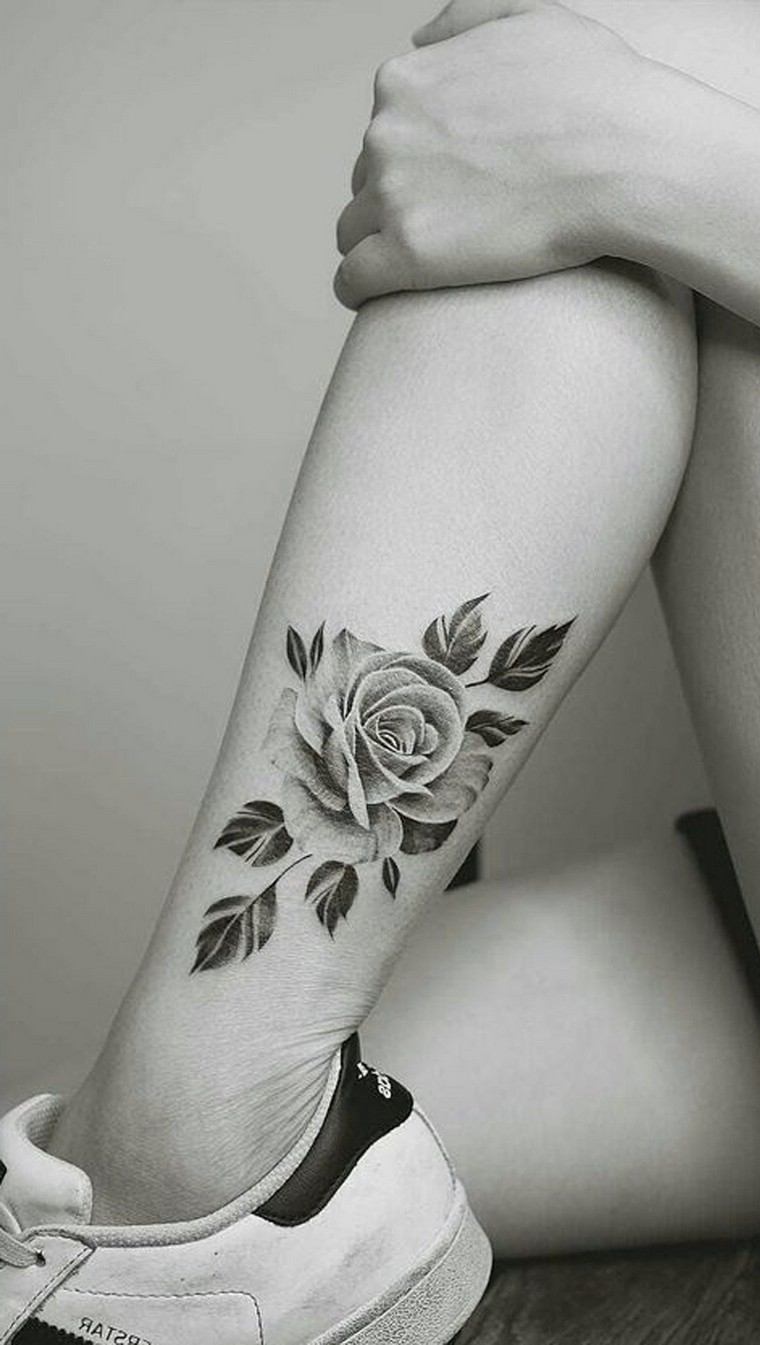 Rožių tatuiruotės idėjos nuotraukos modelio tatuiruotės koja