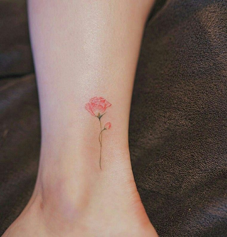 rožių tatuiruotės idėja mažos tatuiruotės moteris