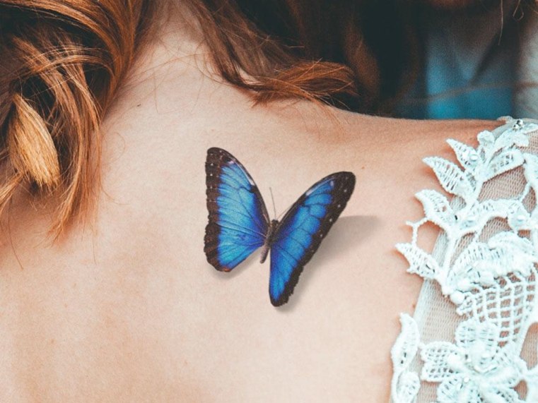 tatuaggio spalla farfalla