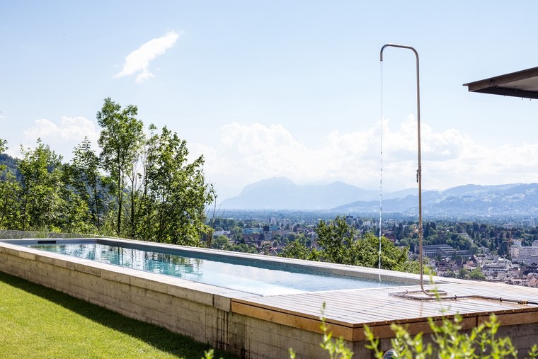 progettazione della piscina all'aperto