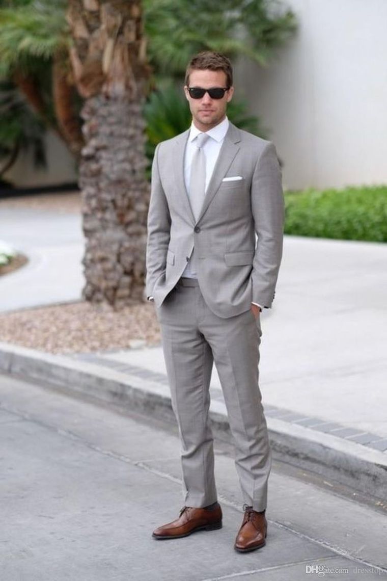 man-outfit-wedding-suit-light-gray