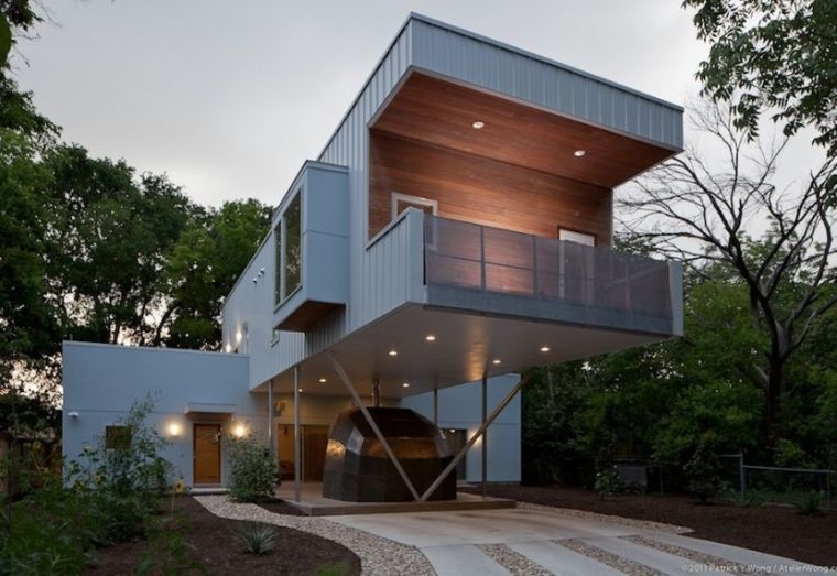 modernios pakabinamos terasos-medienos paklotai-idėjos