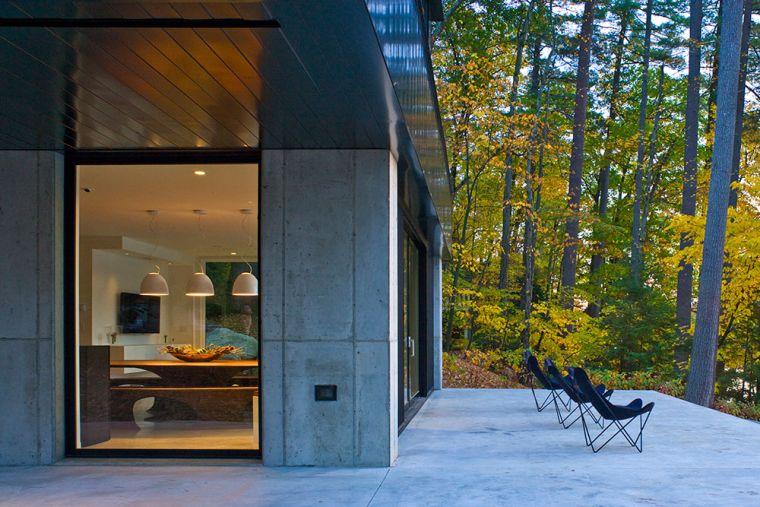 terasa-betonas-pakabinamas-foto-modernus namas