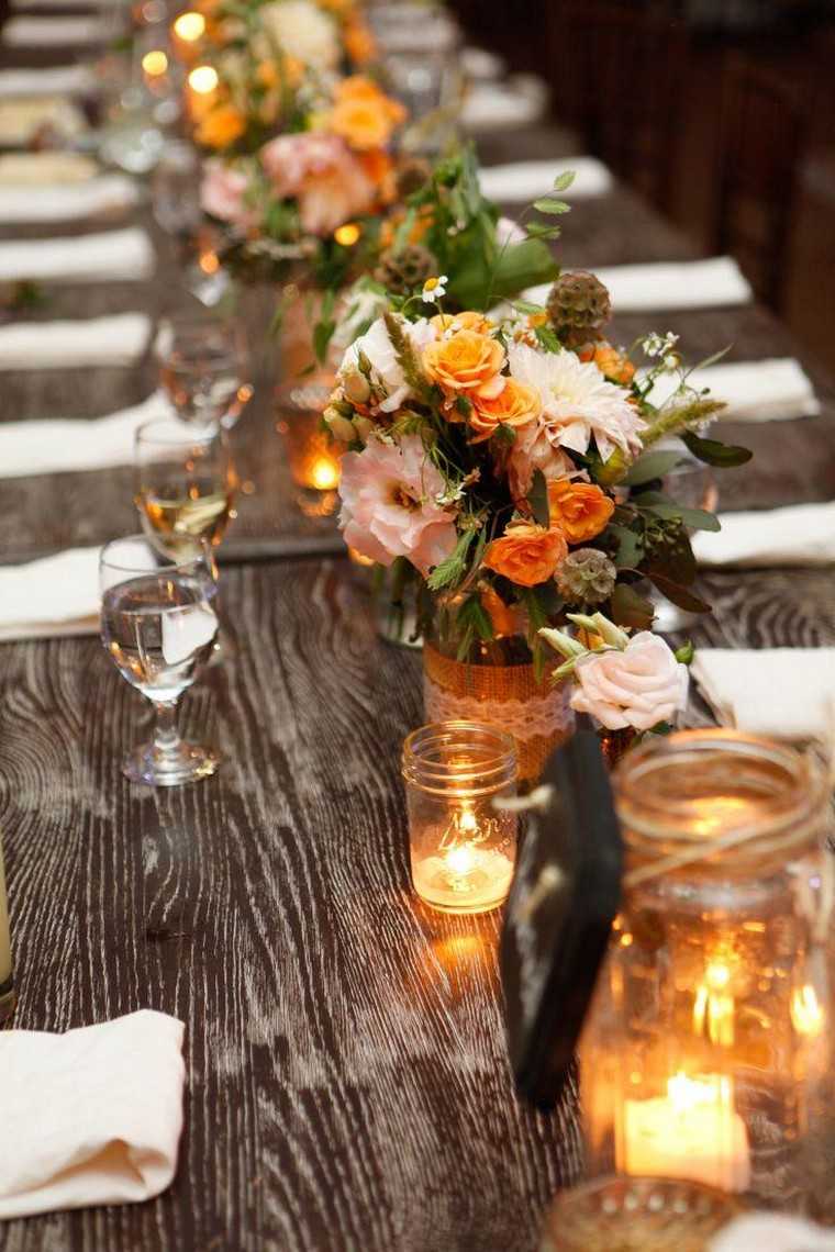 秋のテーマの結婚式の装飾のアイデアテーブルのセンターピースキャンドル