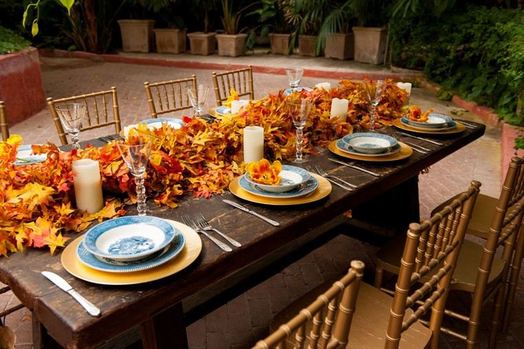 秋のテーブル装飾のアイデア