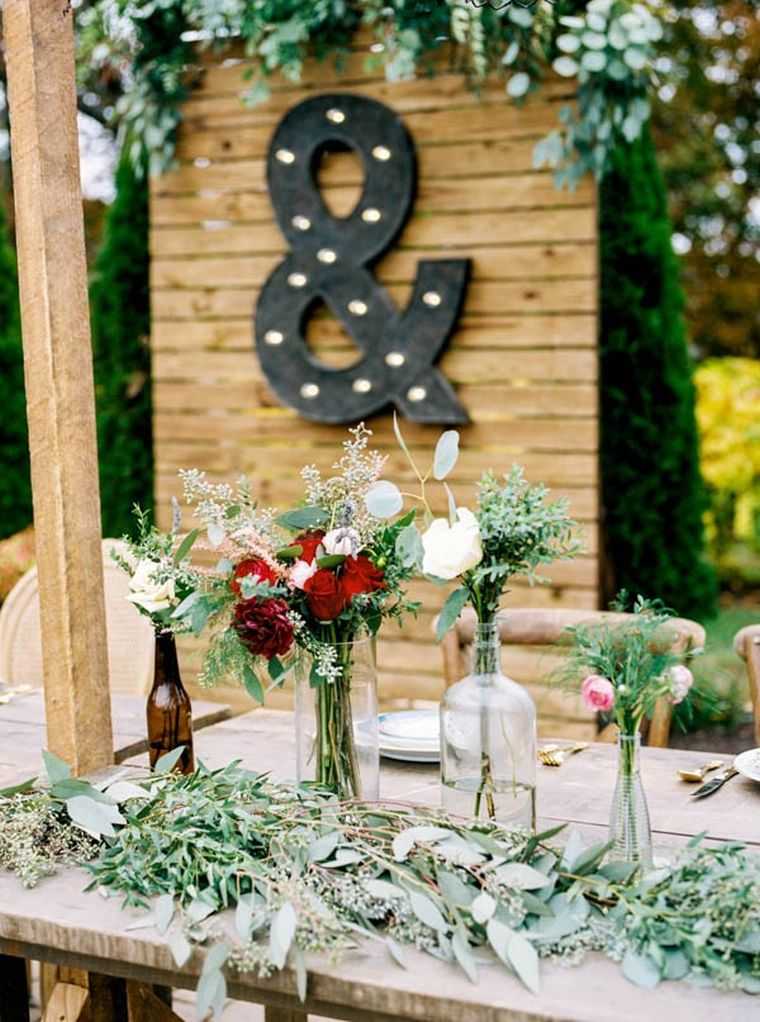 秋-結婚式-装飾-屋外テーブル