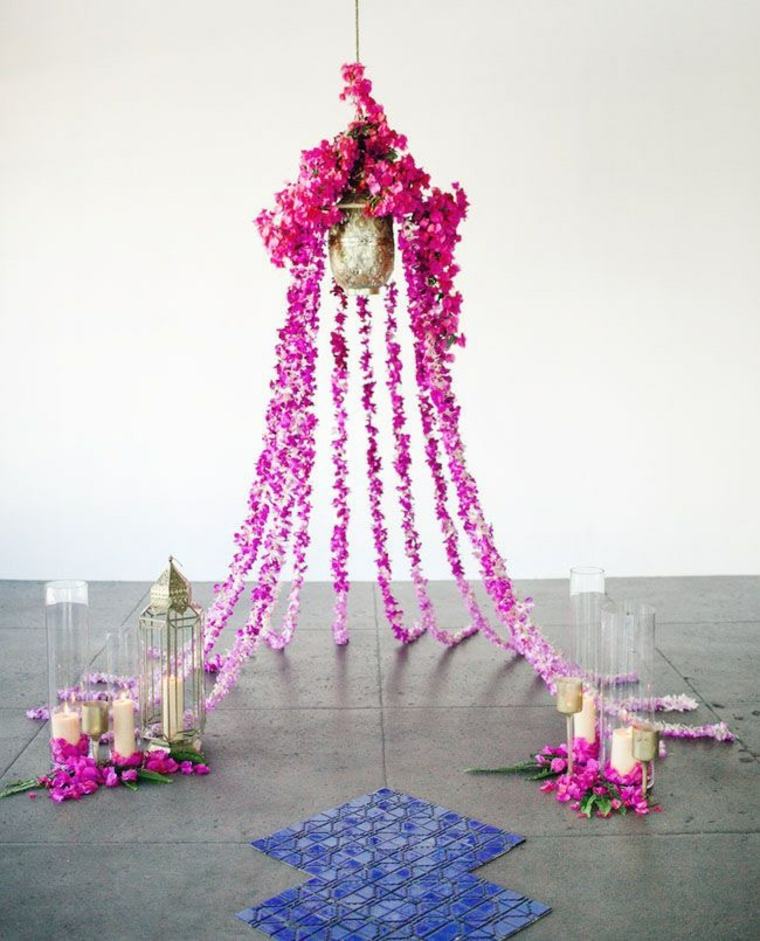 モロッコ-結婚式-テーマ-祭壇-装飾-花輪-花-キャンドル