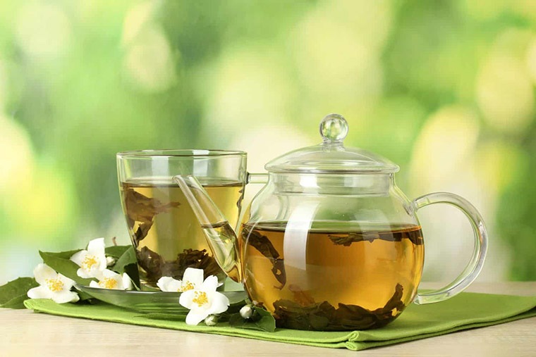 Kofein u zelenom čaju poboljšava budnost