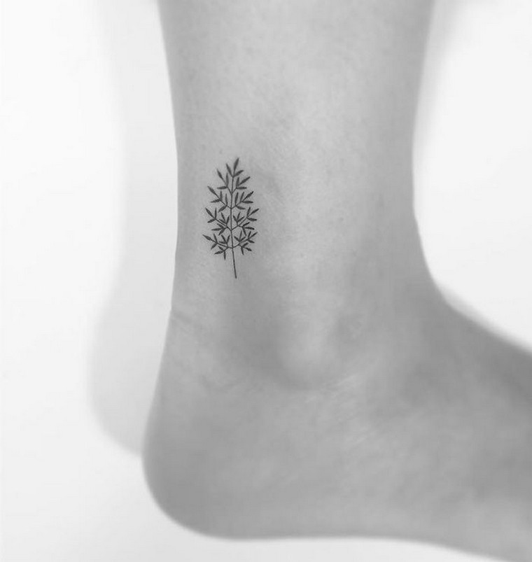 idea-tatuaggio-pianta-fiore