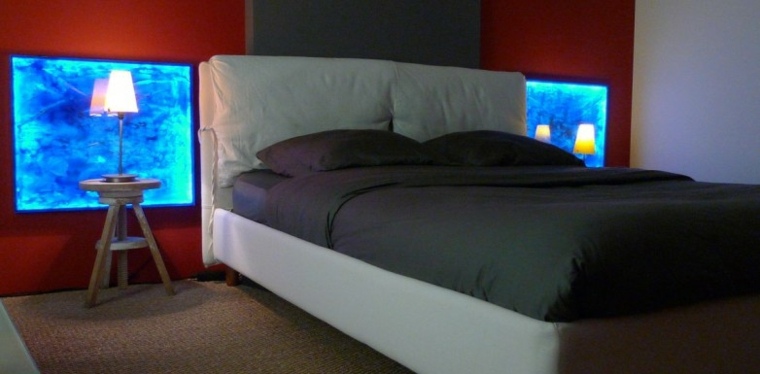 Miegamasis įmontuotas apšvietimo idėja šviesus miegamasis