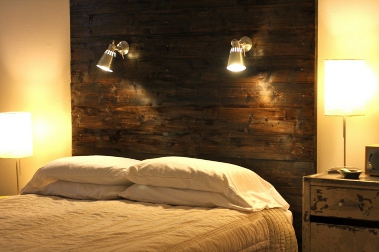 hálószoba világítás ötlet bútor elrendezés fa ágy párnák ötlet