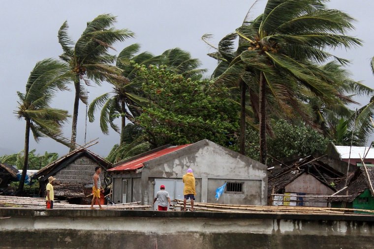 Filipinų taifūnas super jumbo