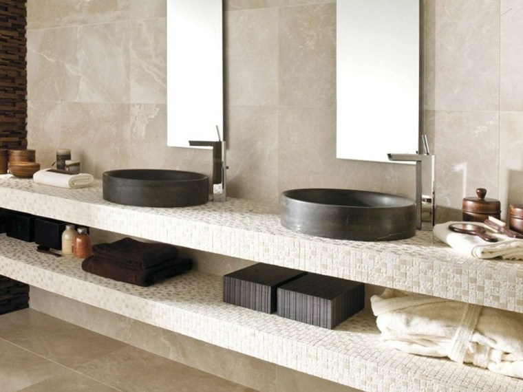 piano di lavoro a specchio per lavabo da appoggio in pietra naturale di interior design