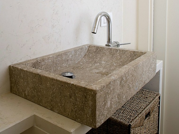 modern fürdőszoba mosdó design természetes kő munkalap divatos belső tér