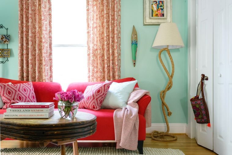 I colori del layout del soggiorno dipingono le idee per le pareti